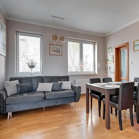 Apartment Rentplanet - Orlowo Gdynia